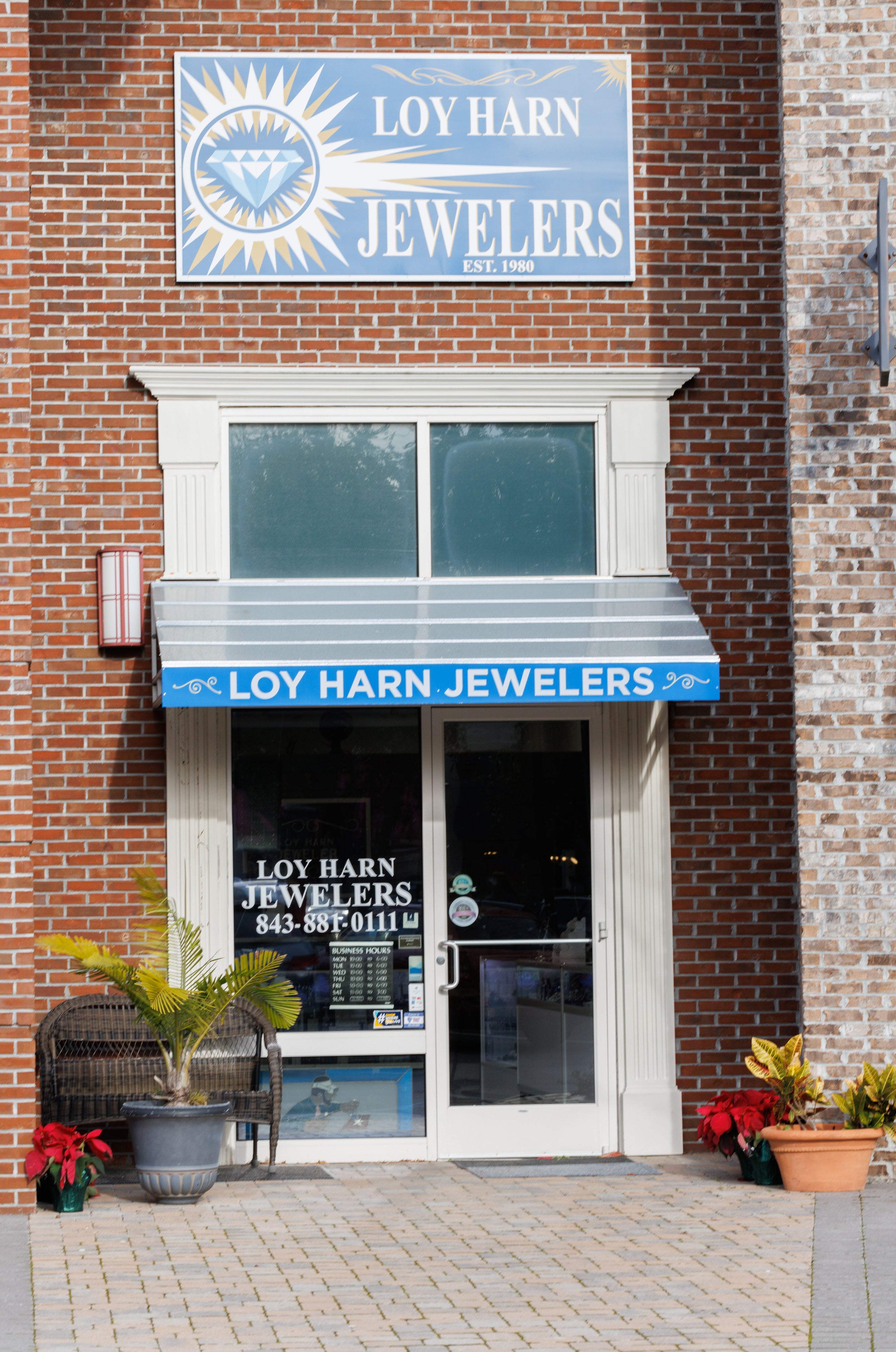 Loy Harn Jewelers